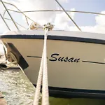 Yacht Susan - Jacht - Traumzeitboot - Exklusiver Festlieger In Perfekter Lage Am Scharmuetzelsee *