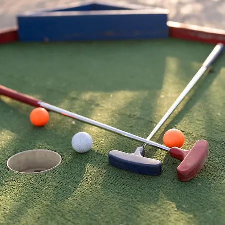 Yacht Susan - Jacht - Traumzeitboot - Exklusiver Festlieger In Perfekter Lage Am Scharmuetzelsee * Bad Saarow