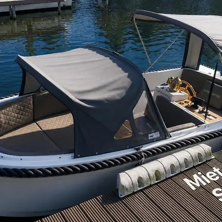 船屋 Yacht Susan - Jacht - Traumzeitboot - Exklusiver Festlieger In Perfekter Lage Am Scharmuetzelsee *