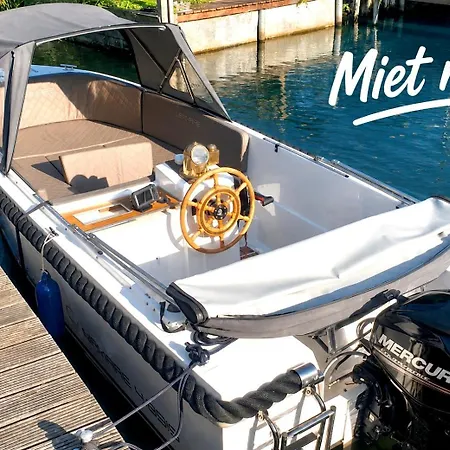 Yacht Susan - Jacht - Traumzeitboot - Exklusiver Festlieger In Perfekter Lage Am Scharmuetzelsee