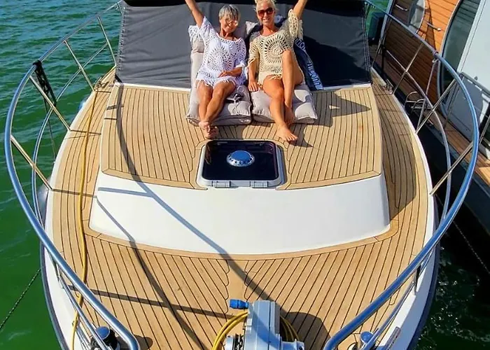 Traumzeitboot Susan Yacht - Exklusiver Festlieger In Perfekter Lage Am Scharmuetzelsee بوتيل *